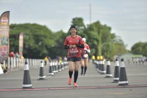 BIB: 0228, 
                            <button type="button" onclick="openModal(4945289)" class="btn btn-primary btn-sm float-right btn-popup" data-toggle="modal" data-target=".modal-high-quality">
                        <i class="fas fa-shopping-cart"></i> Add to Cart
                    </button>
                                            <button type="button" onclick="isThisMe(4945289, true)" class="btn btn-success btn-sm float-right btn-popup btn-isme hidden" data-toggle="tooltip" data-placement="bottom" title="นี่คือรูปของคุณใช่ไหม คลิกที่นี่เพื่อเอาเข้าอัลบั้ม">
                        <i class="fas fa-plus"></i> Add to album
                    </button>
                    <button type="button" onclick="isThisMe(4945289, false)" class="btn btn-warning btn-sm float-right btn-popup btn-isnotme hidden">
                        <i class="fas fa-ban"></i> Remove from album
                    </button>